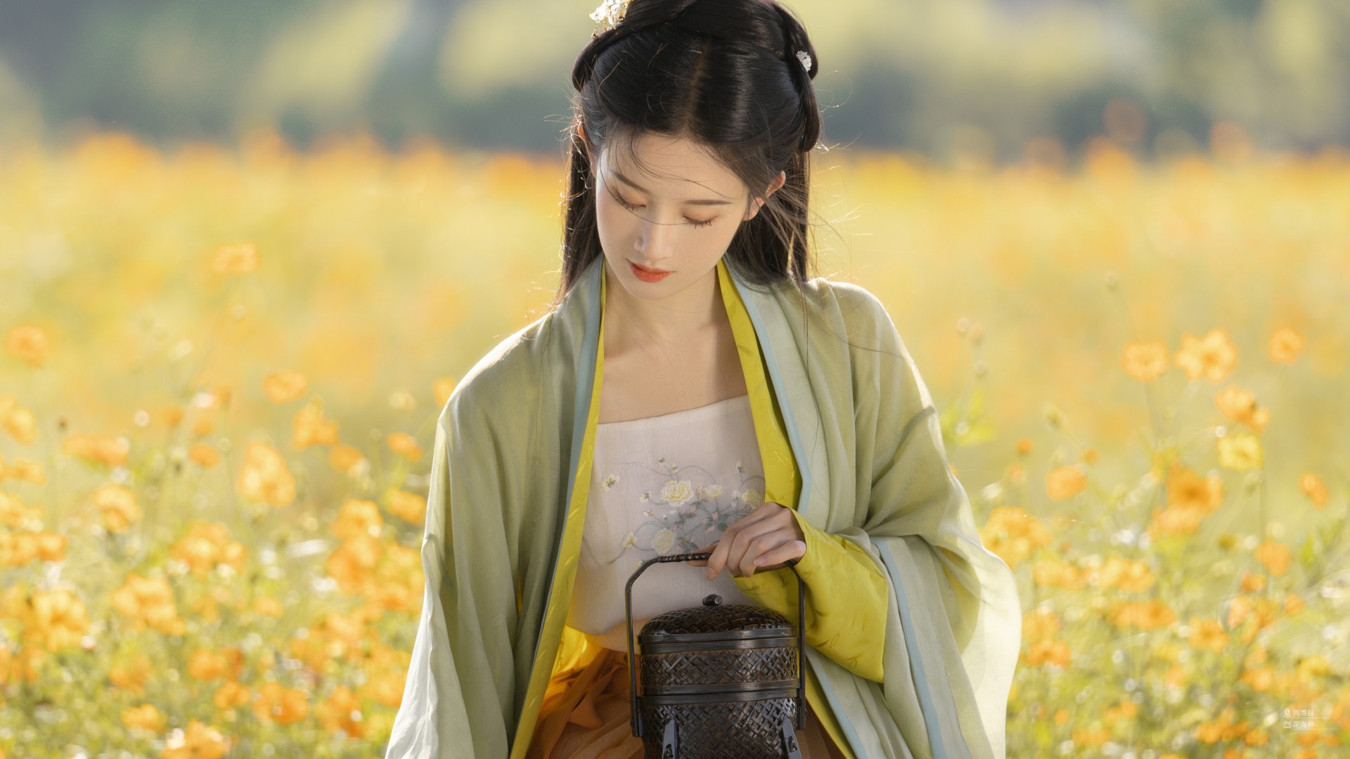 默认