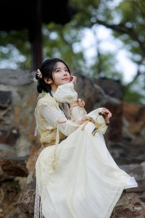 1779037000_6a09f348bbc46.jpg
